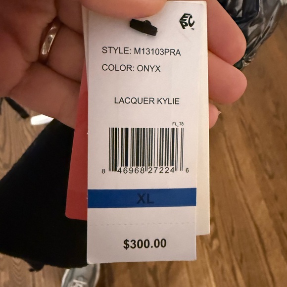 S13 Kylie Gloss Puffer Hooded Jacket Coat - Picture 10 of 10